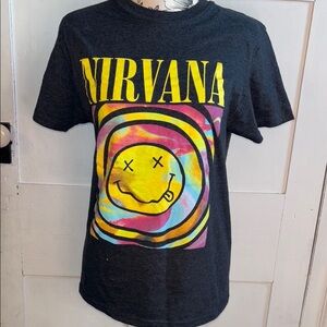 Trendy Nirvana Gray T-shirt Yellow Swirl Tie Dye Gold Lettering Size Small